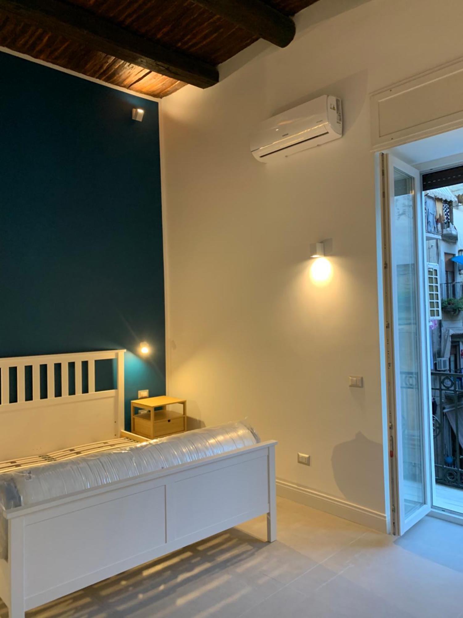 Fafa Apartment City Center ナポリ エクステリア 写真