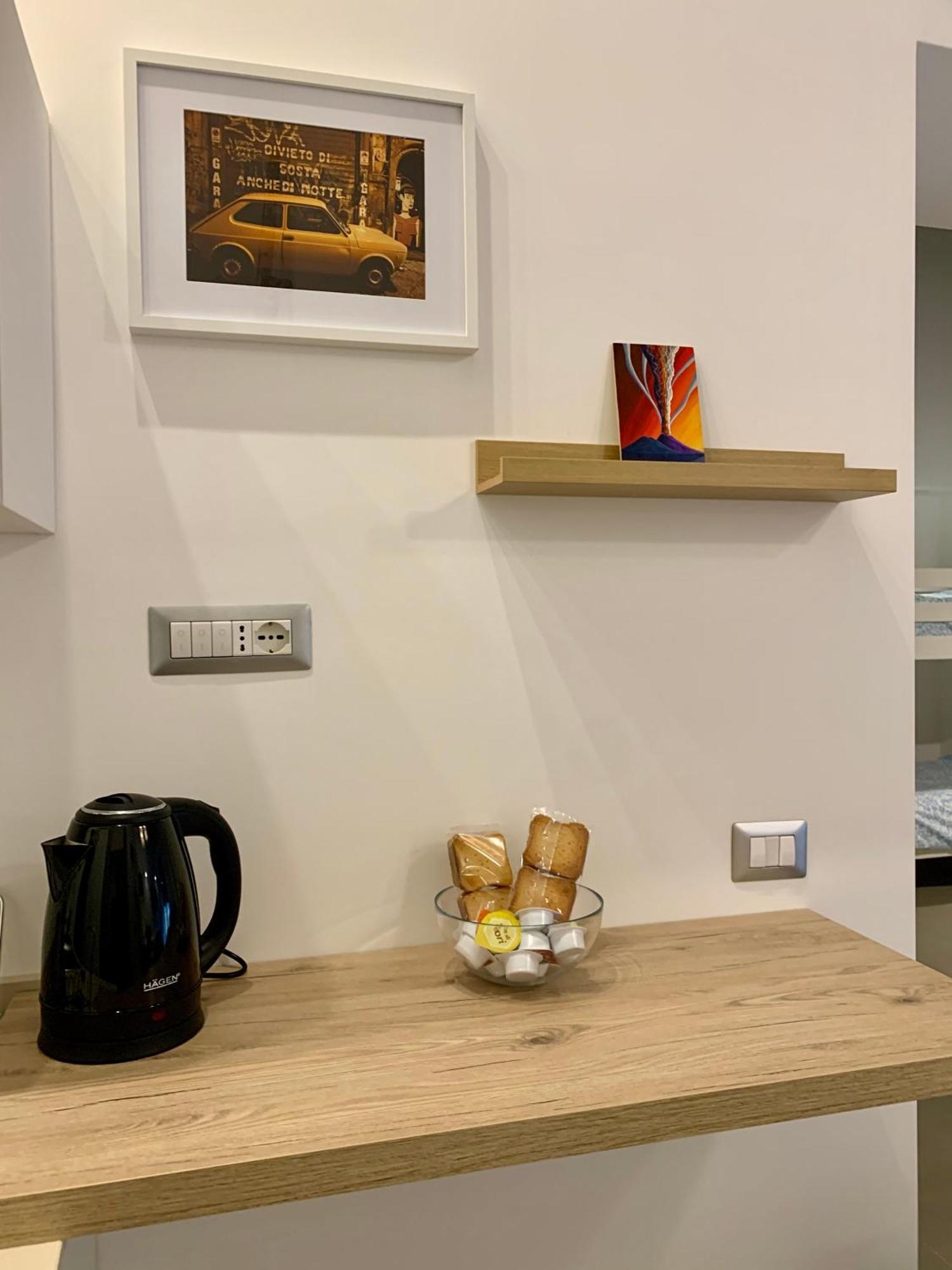 Fafa Apartment City Center ナポリ エクステリア 写真